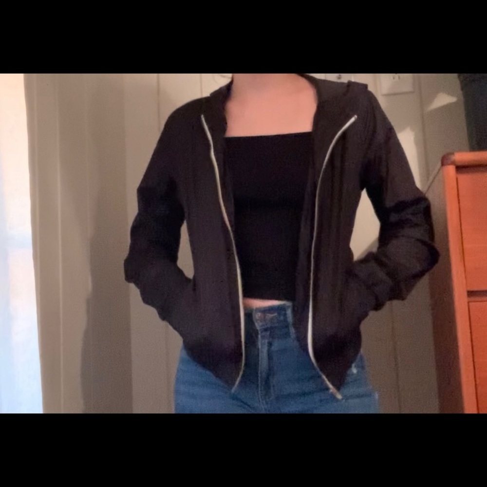 Zip-up Jacket - Picture 4 of 4